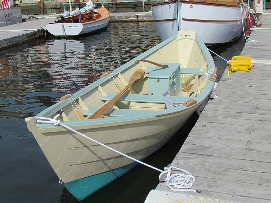 19’6” modified Banks-style dory (1 of 2 built concurrently at E.M.Crosby Boatworks in 2015 ) traces her lines to the fishing and Coast Guard rescue history of coastal New England and the Canadian Maritimes.
