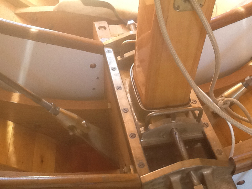 Custom sliding adjustable mast step